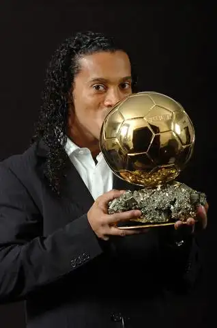 足球竞争中 足球竞争中