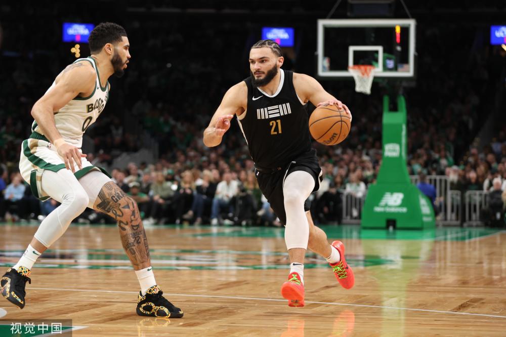 该跑者在准 该跑者在准